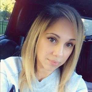 Meet your Posher, Sheila